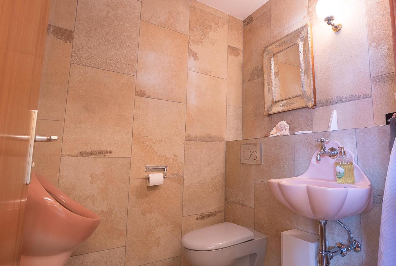 Bodenseeromantik - Wasserburg Bis 6 Personen - 2 Balkone Luaran gambar